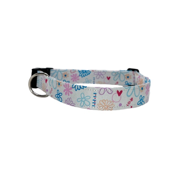 1” White/Spring Flowers Dog Collar - Picture 1 of 8